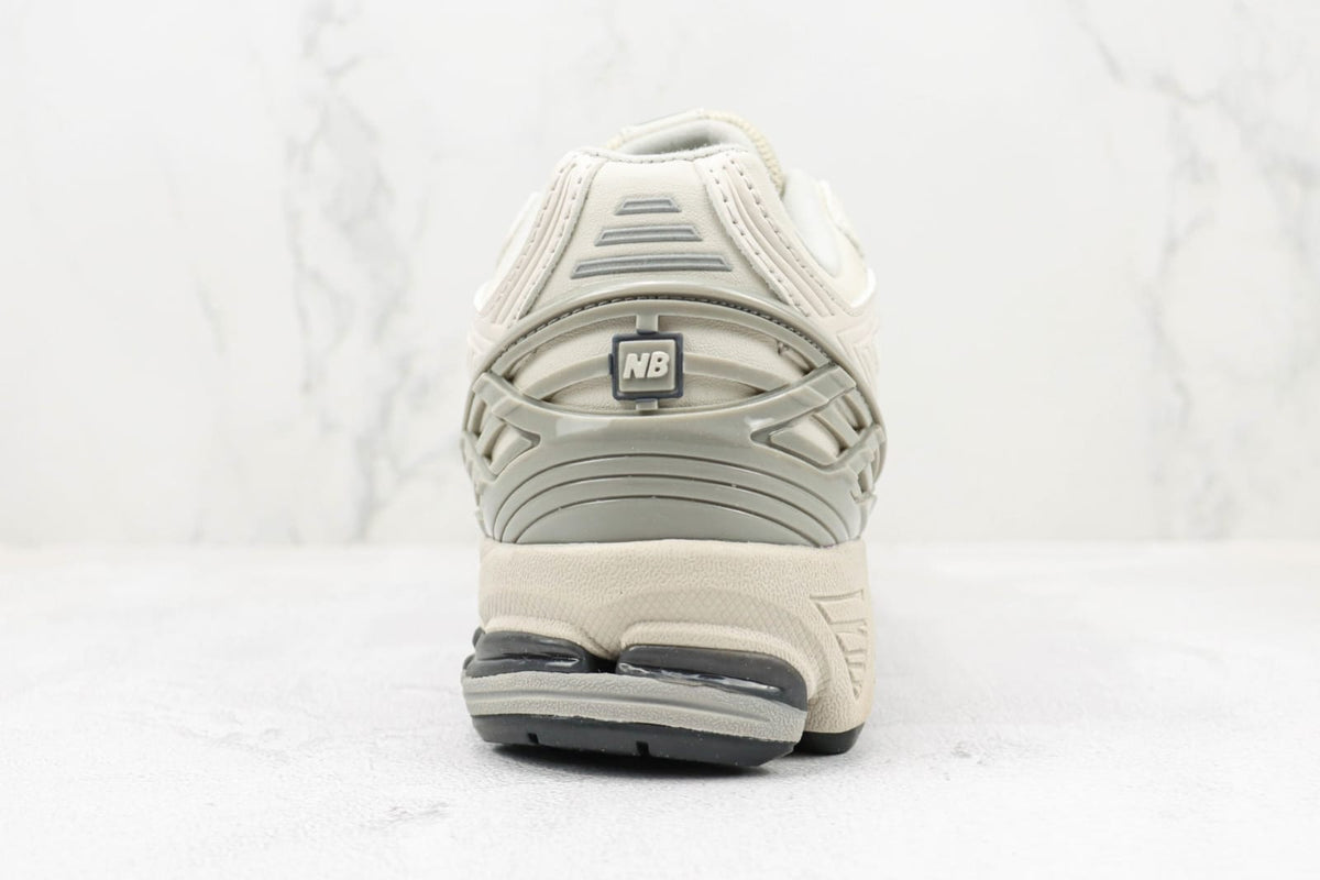 New Balance 1906R - Moonbeam Rain Cloud